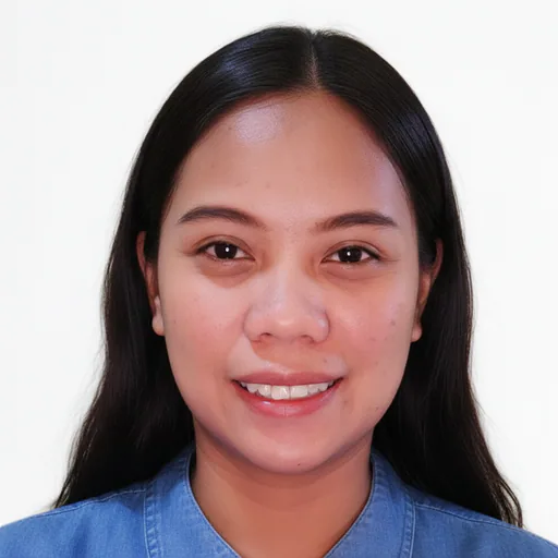 Queenie R. profile photo