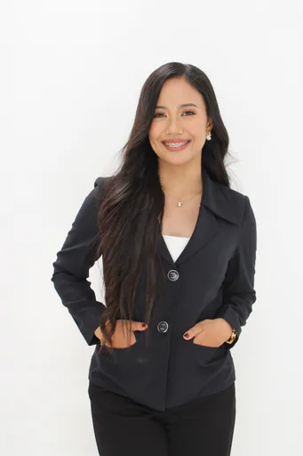Christine J. profile photo