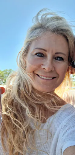 Ursula L. profile photo