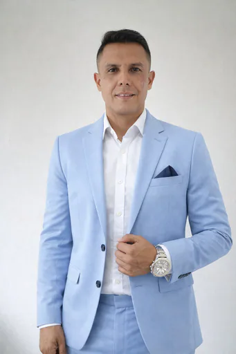 Mauricio C. profile photo
