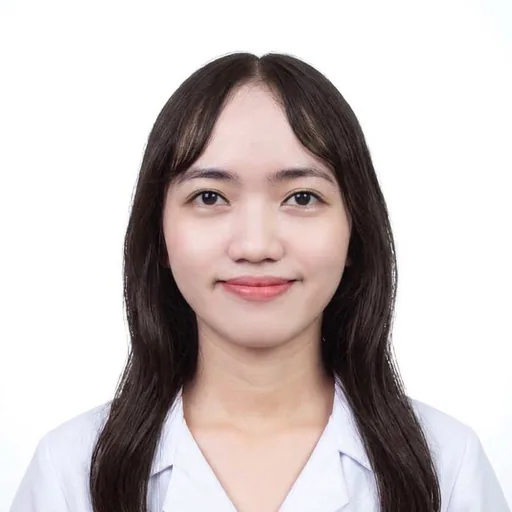 Ivy R. — Junior Data Entry Specialist from Philippines