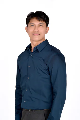 Naufal R. — Mid-Level Legal Officer from Indonesia