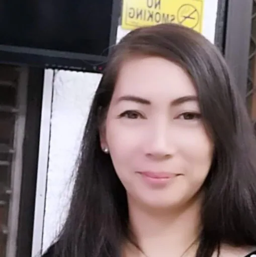 ROWENA U. — Senior Operations Manager from Philippines
