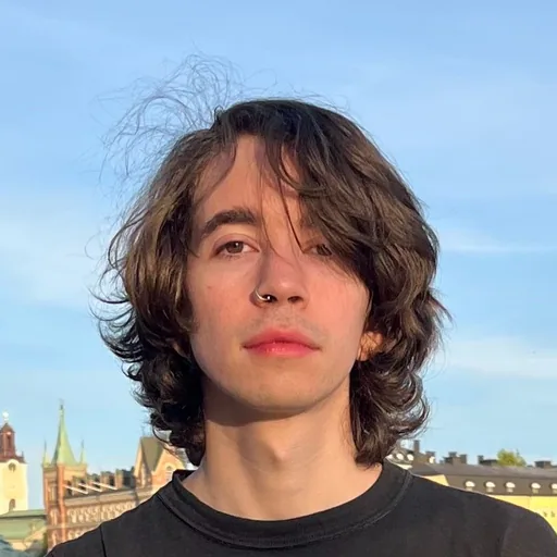 Nicolas M. profile photo