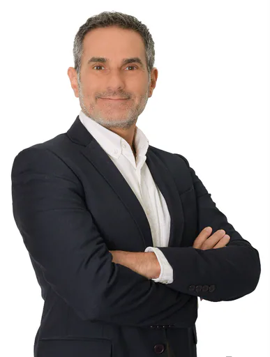 Raji Z. — Senior Hospitality and Tourism Business Development Manager from Ukraine