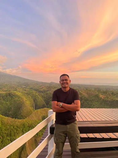 Joshua L. profile photo