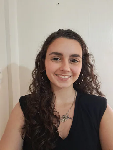 Aldana C. profile photo