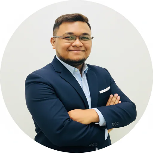 Salvador J. — Senior Operations Director from Philippines
