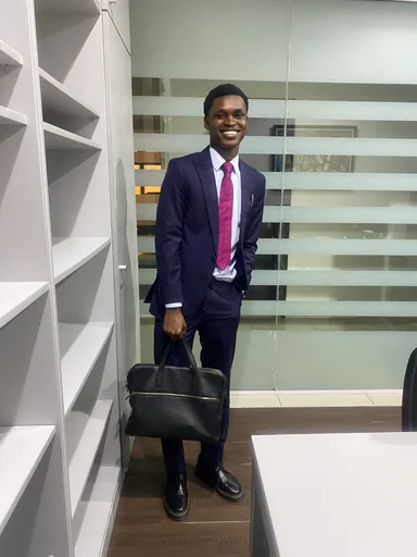 Bolu E. profile photo