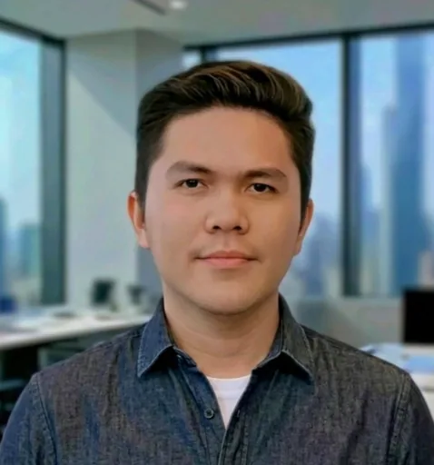 John E. — Mid-Level Operations Supervisor from Philippines