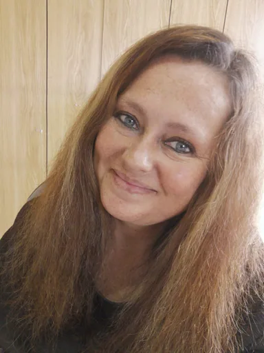 Yolande J. profile photo