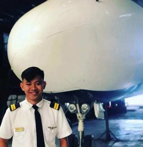 Genesis C. — Mid-Level Video Editor from Philippines