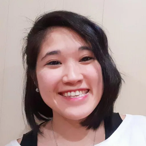 Myriam T. — Senior Graphic Designer from Argentina